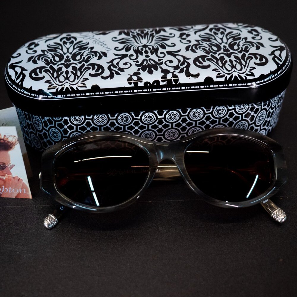 Brighton Sunglasses  Queen of Hearts with Tin Case